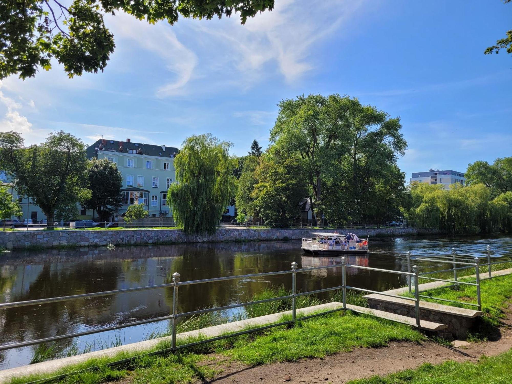 Apartament Nad Parseta W Centrum - Prywatne Miejsce Postojowe & Dwa Rowery Kolobrzeg Luaran gambar